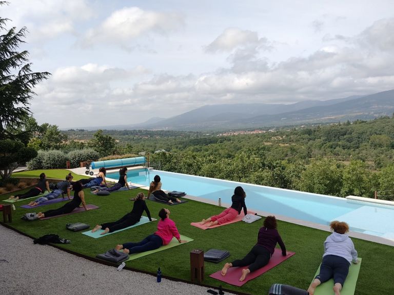 15 cosas que suceden cuando empiezas a practicar yoga - Mindfulness Granada